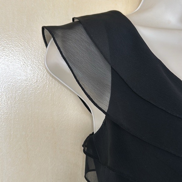 Adrianna Papell black ruffled cocktail dress size 4P - Picture 5 of 12